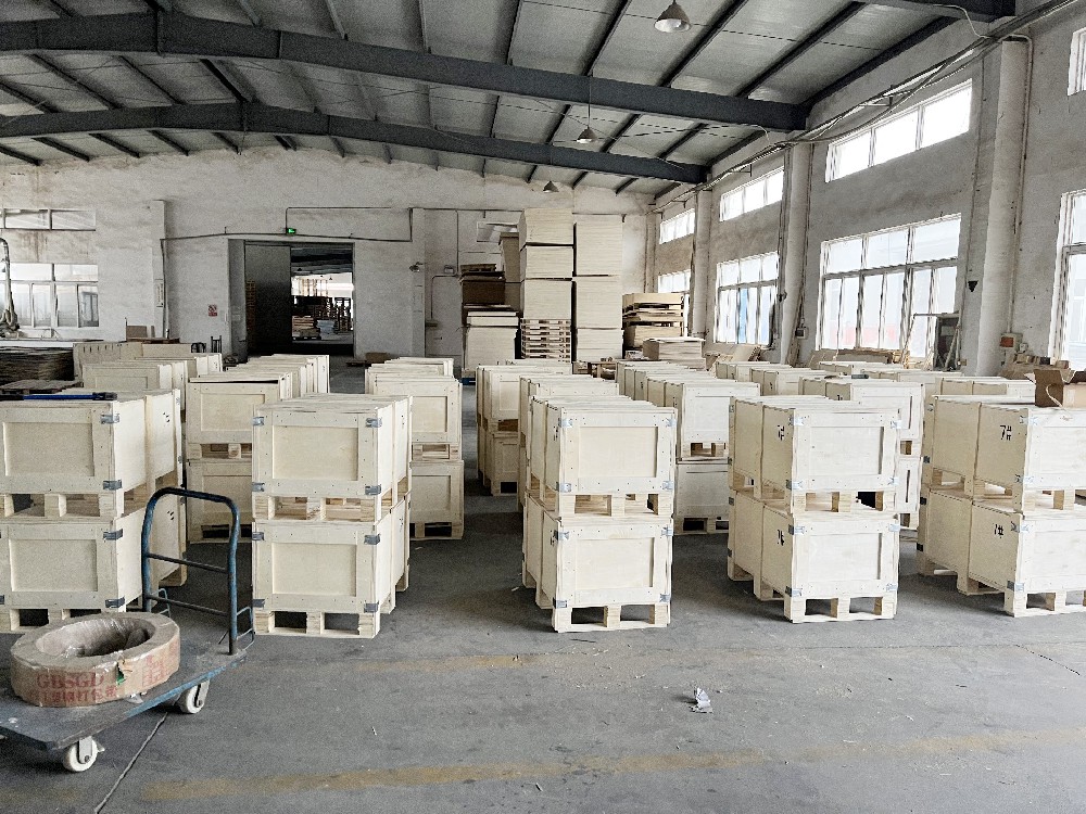 江苏附近的大型设备木箱使用场景和包装木箱厂家？